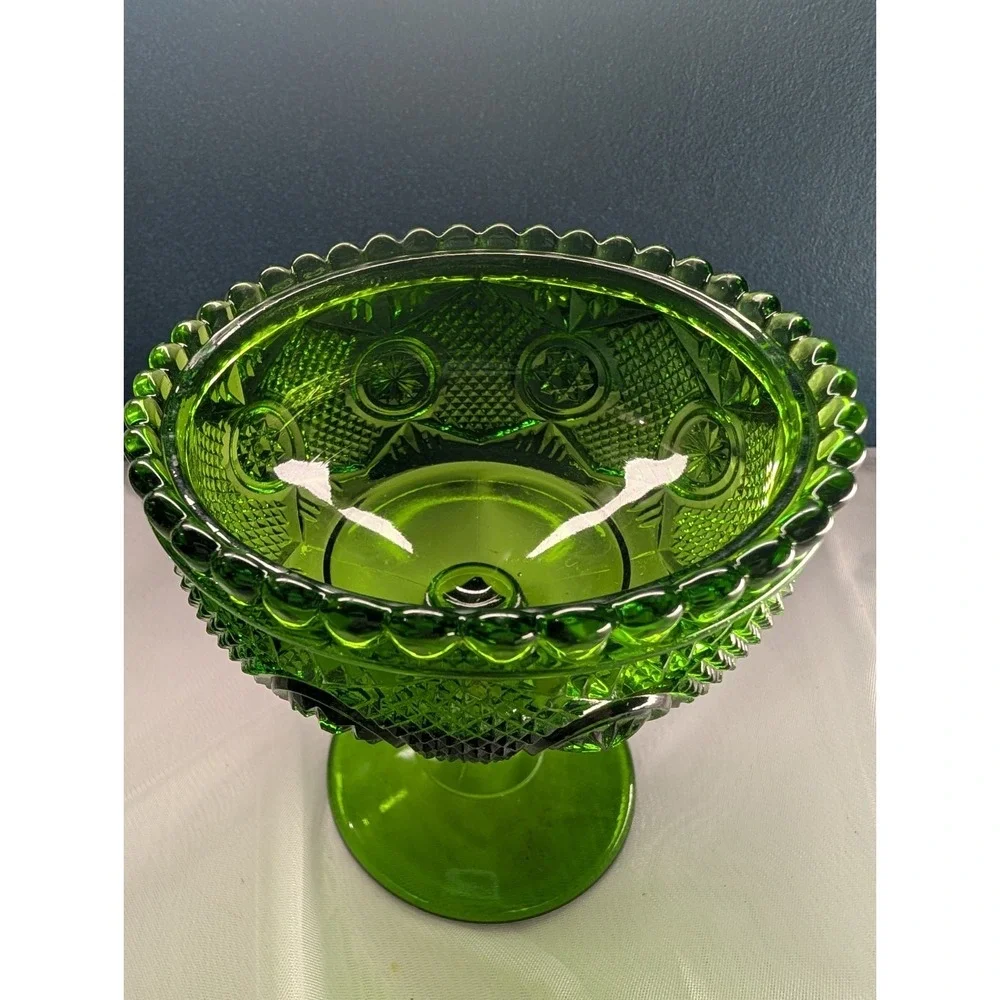 Vintage Emerald Glass Star And Punty Pedestal Compote Dish, Mid-Century